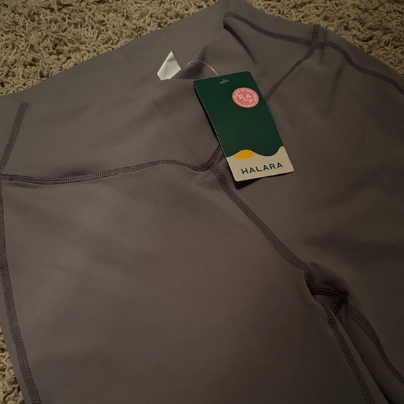 High Waisted Crossover Flare Yoga Leggings - Picture 2 of 2